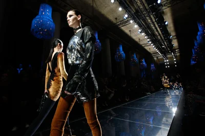 Look 9